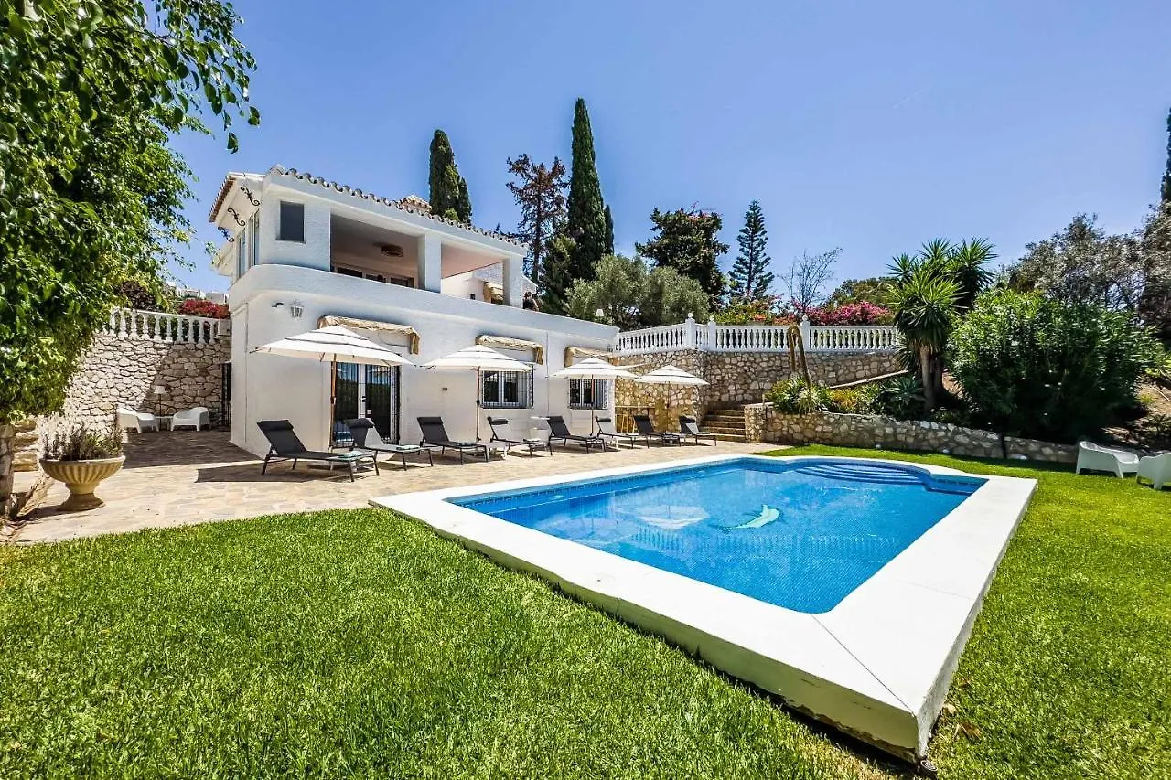 Villa 6 Views Unique Villa With Bbq, Chill Areas, Bar, Private Pool, In A Stunning Setting With Sea, Mountain, Nature, Garden And Pool Views 베날마데나코스타
