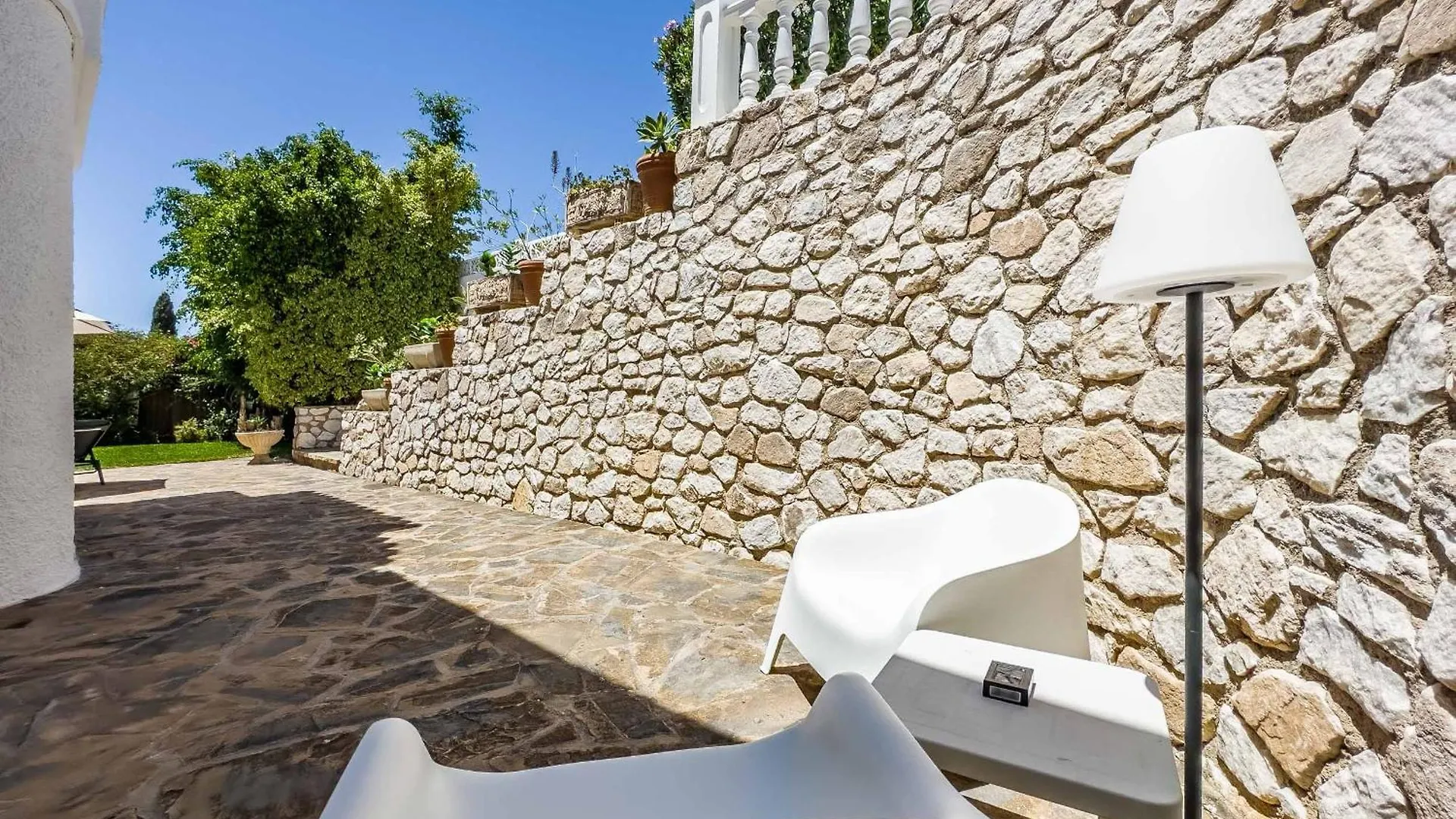 Villa 6 Views: Panoramic Paradise with Private Pool and BBQ Benalmadena